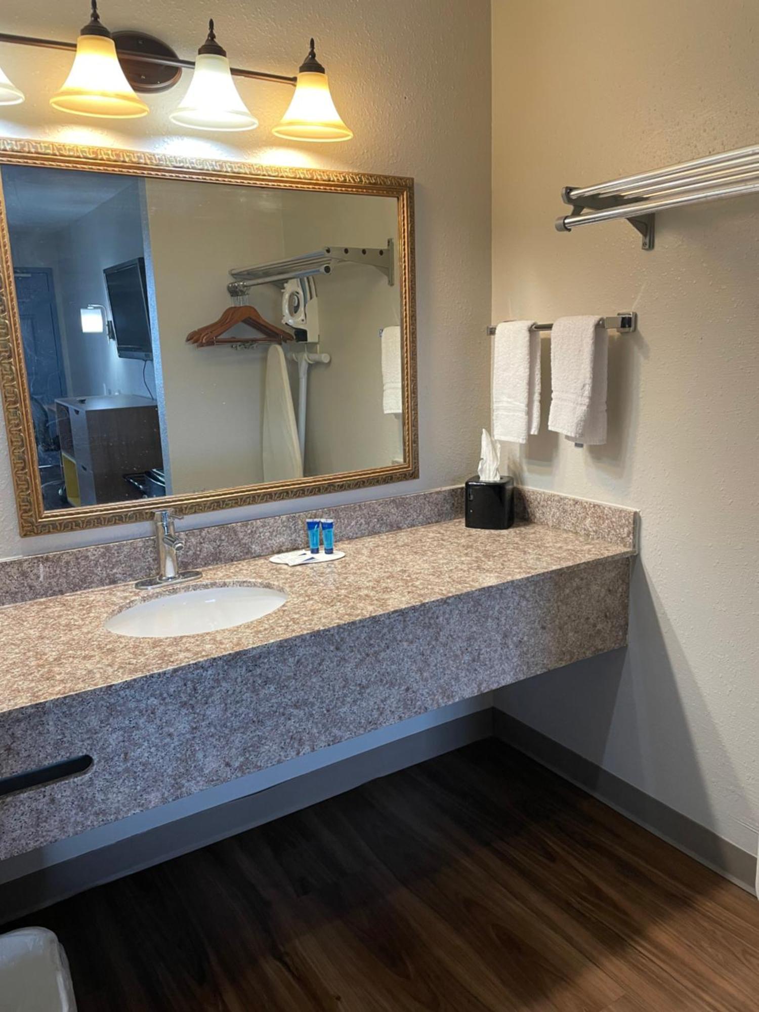Days Inn By Wyndham Portland/Corpus Christi Luaran gambar